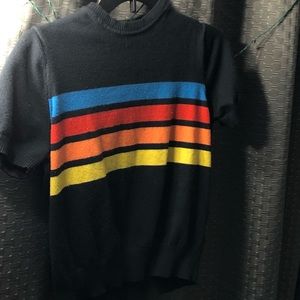 Cropped sweater short sleeved top